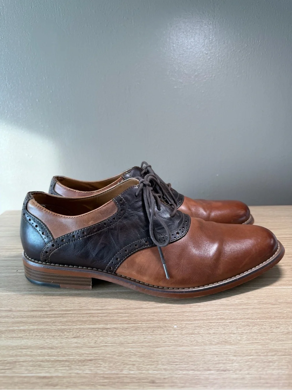 G.H. Bass Casanova Men’s Carmel Brown Leather Casual Oxfords